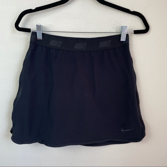 Nike Dresses & Skirts - Nike Black Golf Skort